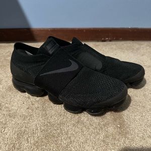 Black womens Nike vapormax 9.5